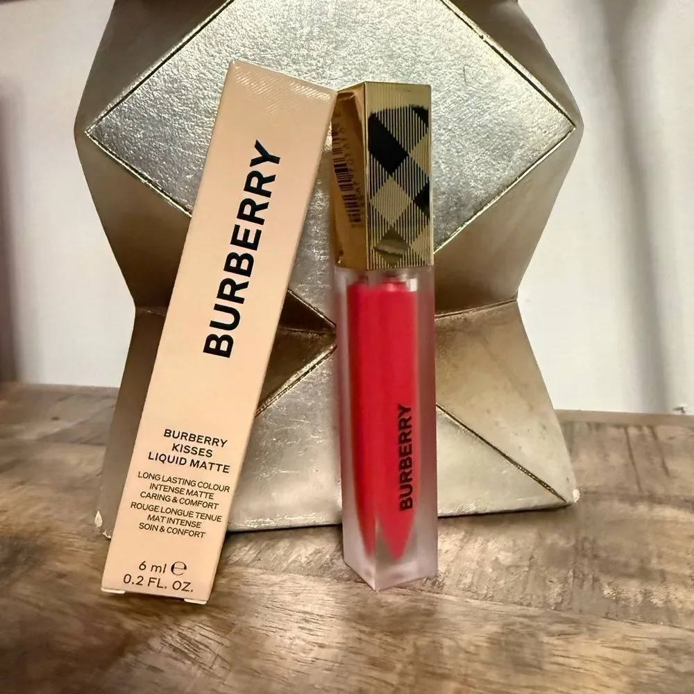 Burberry Kisses Liquid Matte Lipstick – Shade 106 “The Red” True Luxury Red